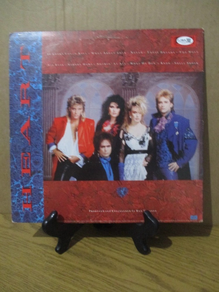 HEART JSA CERTIFIED AUTHENTIC AUTOGRAPHED/SIGNED HEART ALBUM ANN & NANCY WILSON