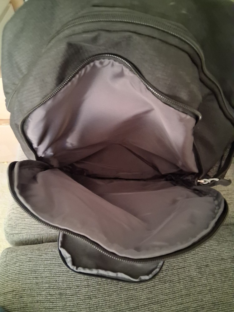 High Sierra medium-sized backpack
