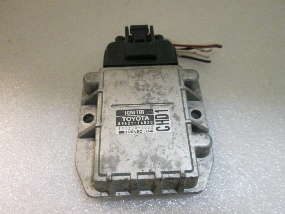 Toyota Lexus Igniter Ignition Control Module 89621-16020 ((CHD1))