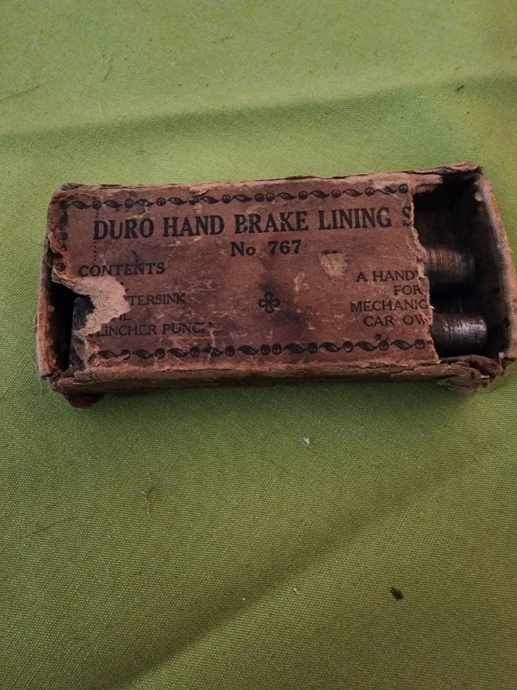 Duro Hand Brake Lining Set