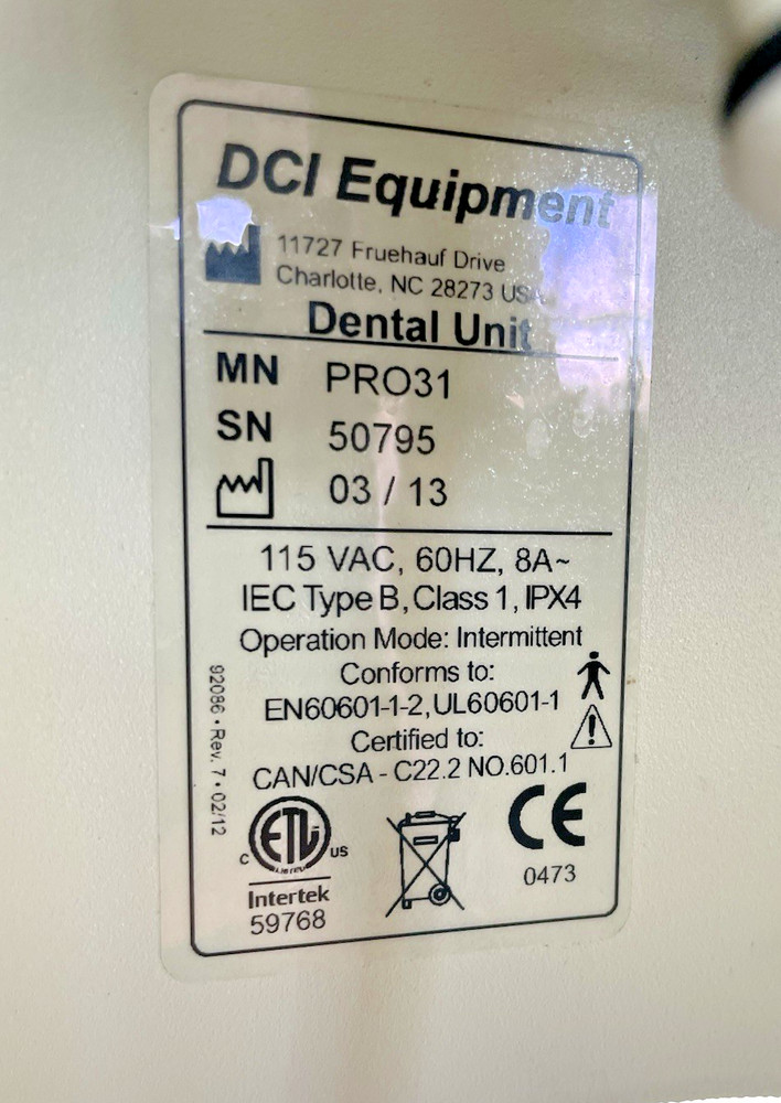 Marus DC1704 Dental Chair w/ DCI Fixed Post Mount Light & Assistant Delivery Pkg