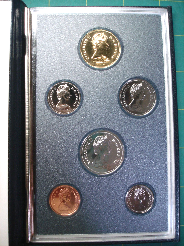 1988 ROYAL CANIDIAN MINT PROOF SET & COA