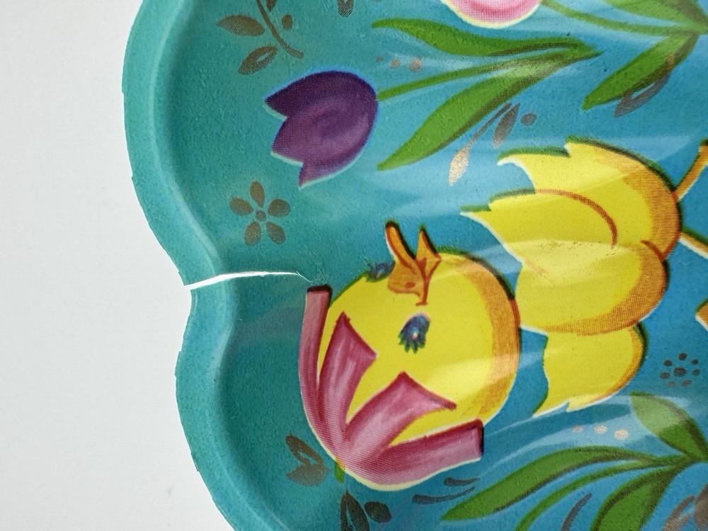 Vintage Retro Easter Theme Plastic Molded Candy Serving Plate Bunny Chick 9 3/4”