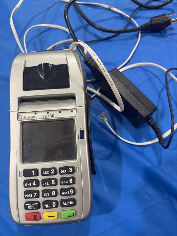 FirstDataFD150 Series Wired Credit Card Terminal POSReader FD150 Model (Working)