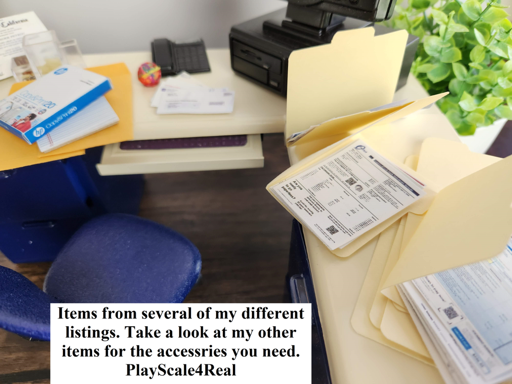 1/6 Scale Miniature Office Set 2 - 3 File Folders, 14 Documents, 1 Sticky Notes