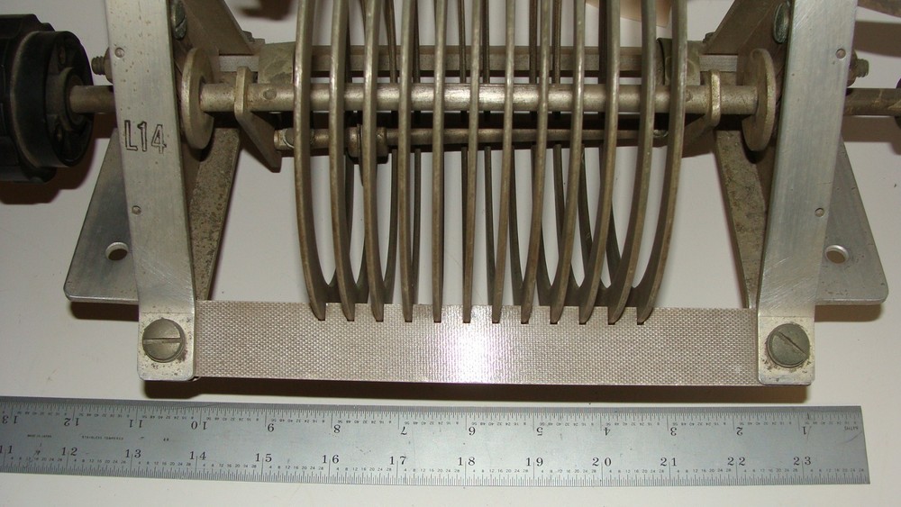 Multronics M13-15V High Power RF Roller Inductor 14uH