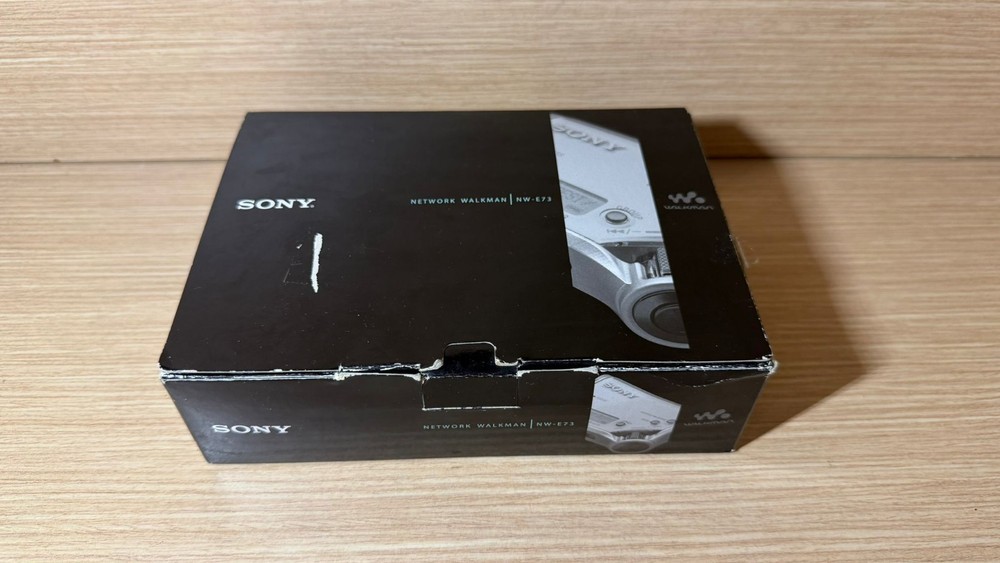 READ INFO - RARE - Sony NW-E73 Network Walkman Mp3 player high end