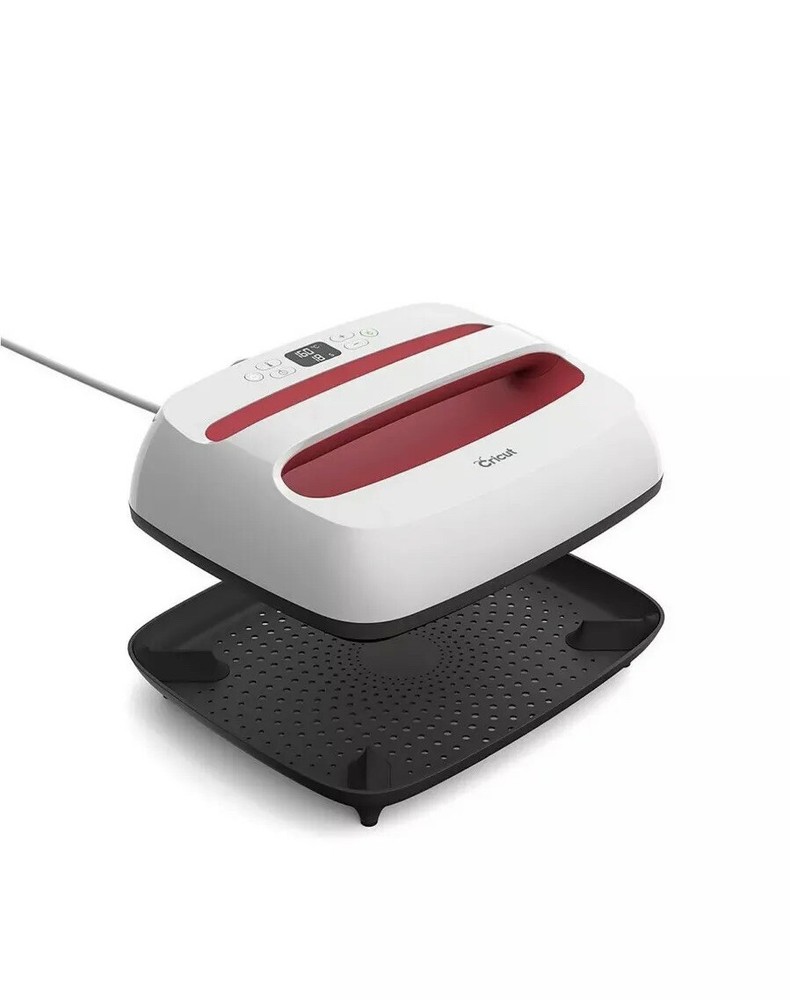 New In Box Cricut EasyPress 2, Raspberry - 12" x 10"