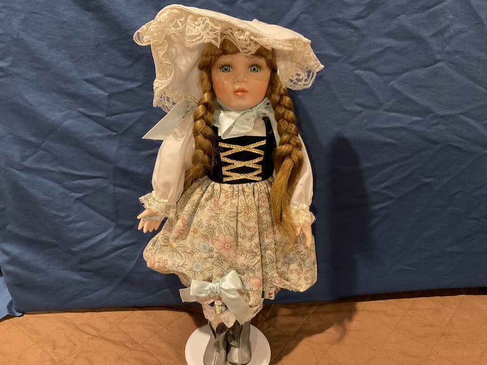 Haunted Doll Valley (guide,beginner) Seashellsblessings