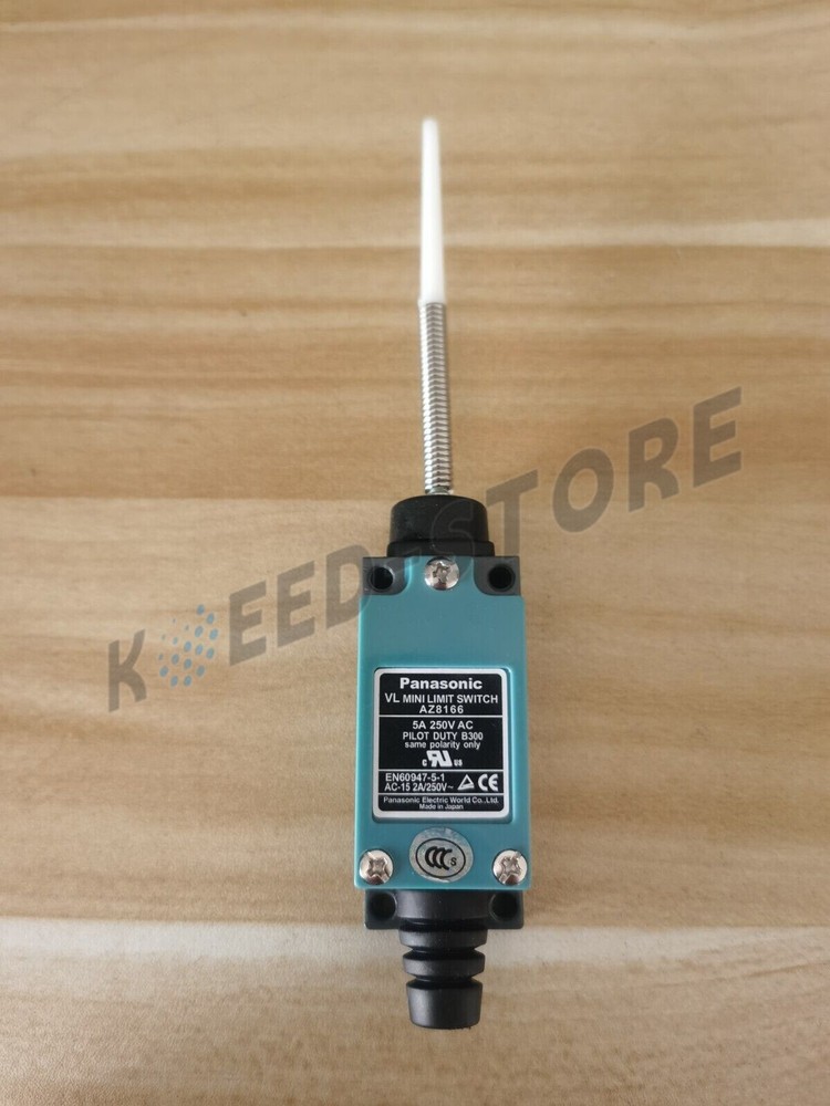 1PCS New Panasonic AZ8166 Limit Switch