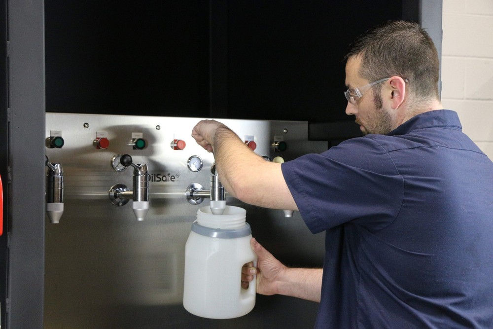 OilSafe® | SAMPLE BUNDLE – Fluid & Oil Transfer Container Starter Kit