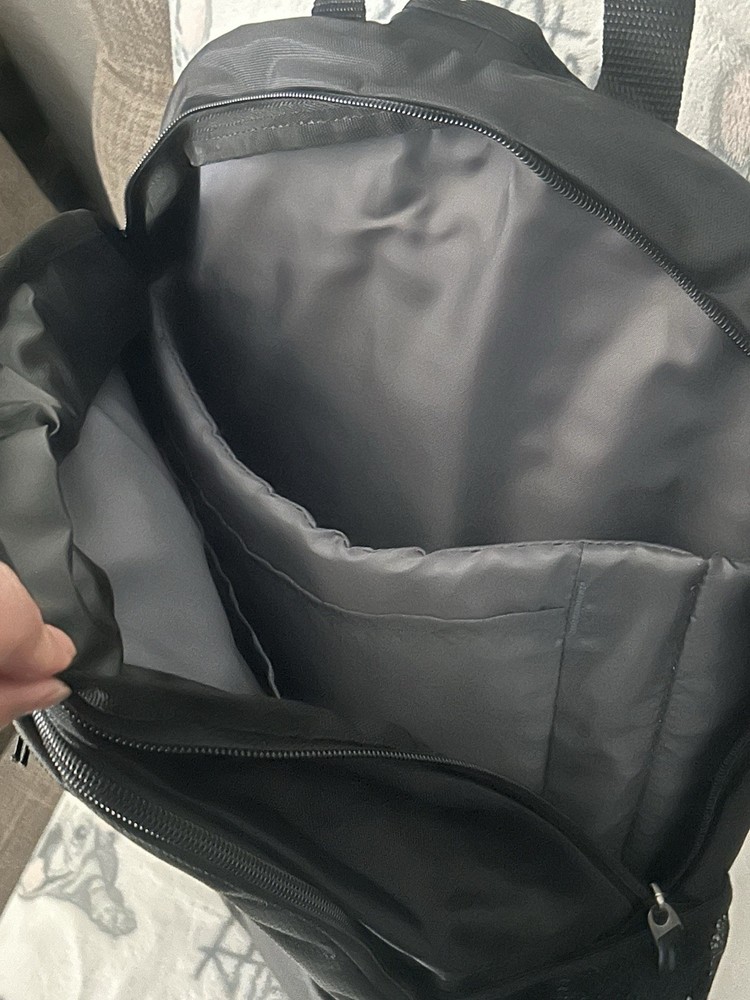 Brand new Case Logic 15.6 Jaunt ( Backpack)