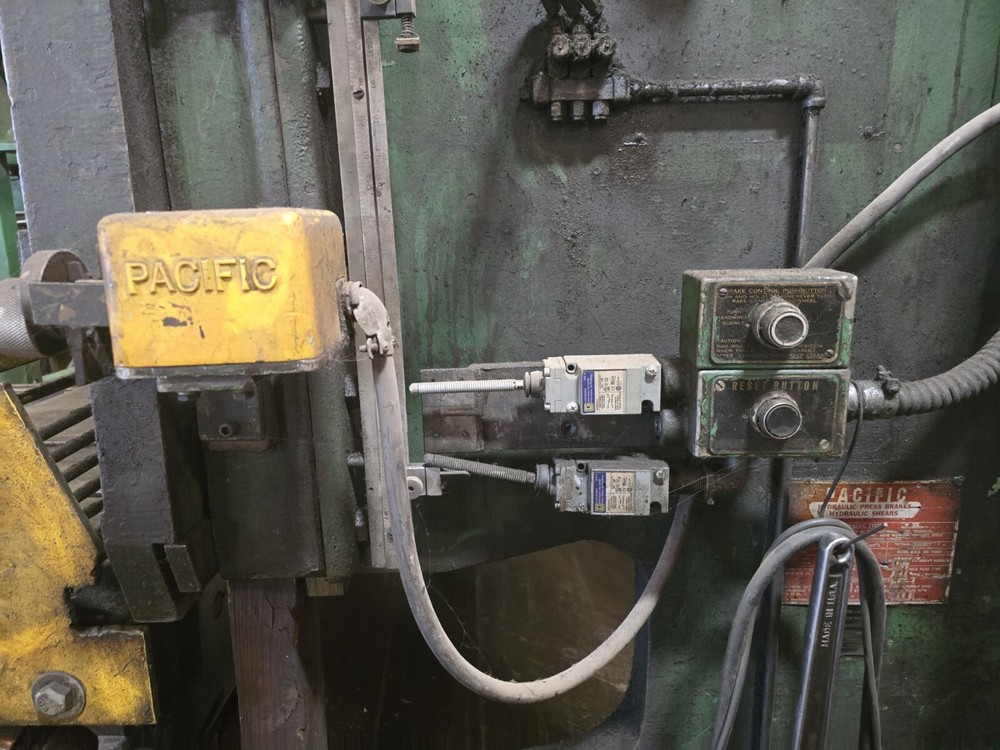 PACIFIC MODEL 500HD14 HYDRAULIC SHEAR