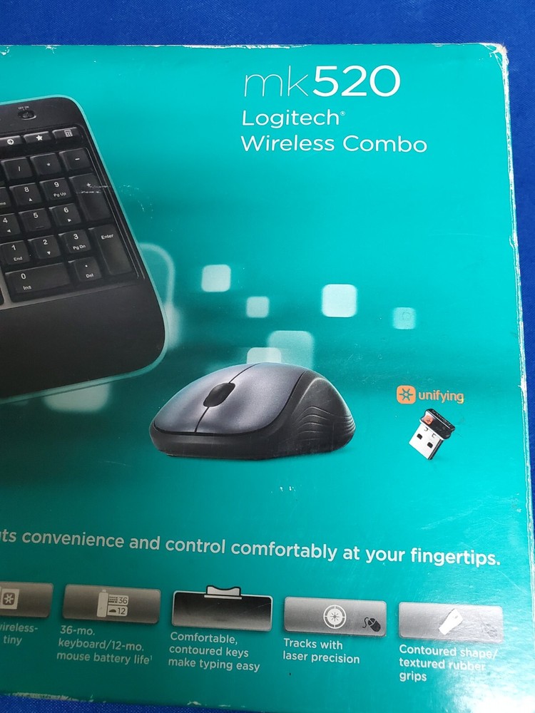 Logitech MK520 Wireless Keyboard and Mouse Bundle