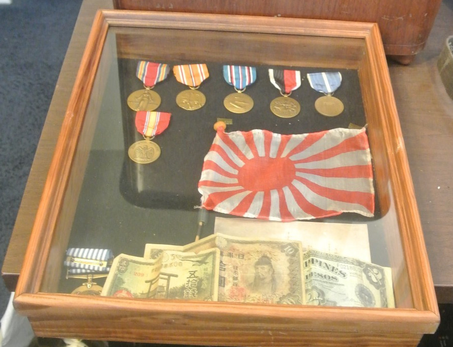 Vintage World War 2 Shadow Box US Navy Medals Ribbons Currency Flag USS Piedmont