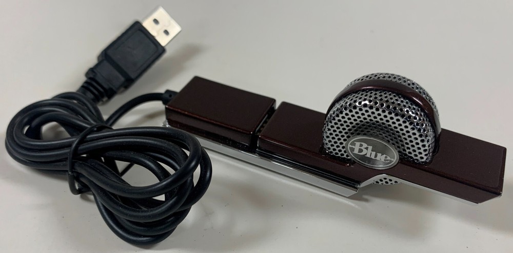 o'o'o . Blue TIKI . USB MICROPHONE . Excellent for Video Conferencing