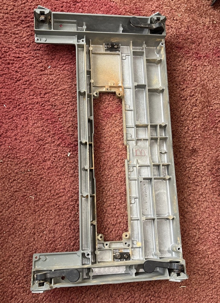 Ryobi BT3000 Main 10” Top Casting