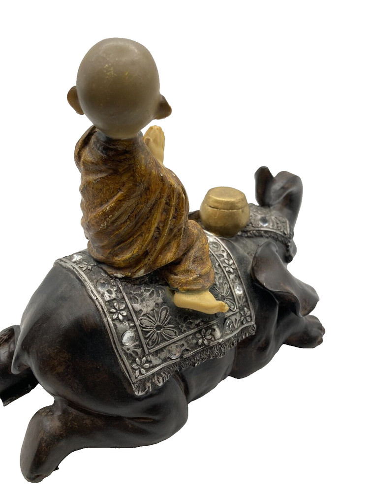 Balinese Monk and Elephant 19 cms