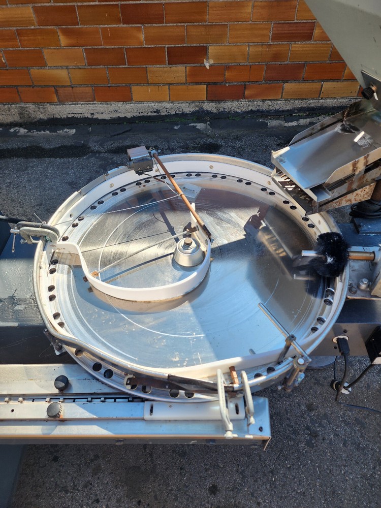SEMCA HORIZONTAL HIGH SPEED WRAPPING MACHINE MODEL 90