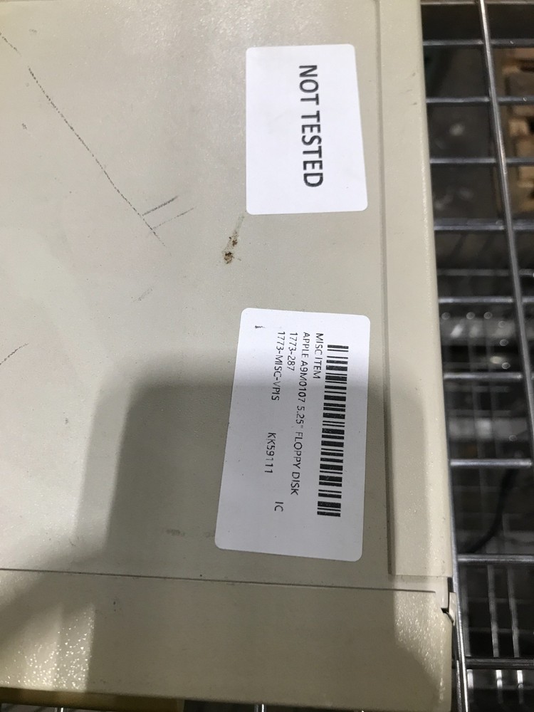 🍎 Vintage Apple Computing 5.25" External Floppy Disk Drive A9M0107