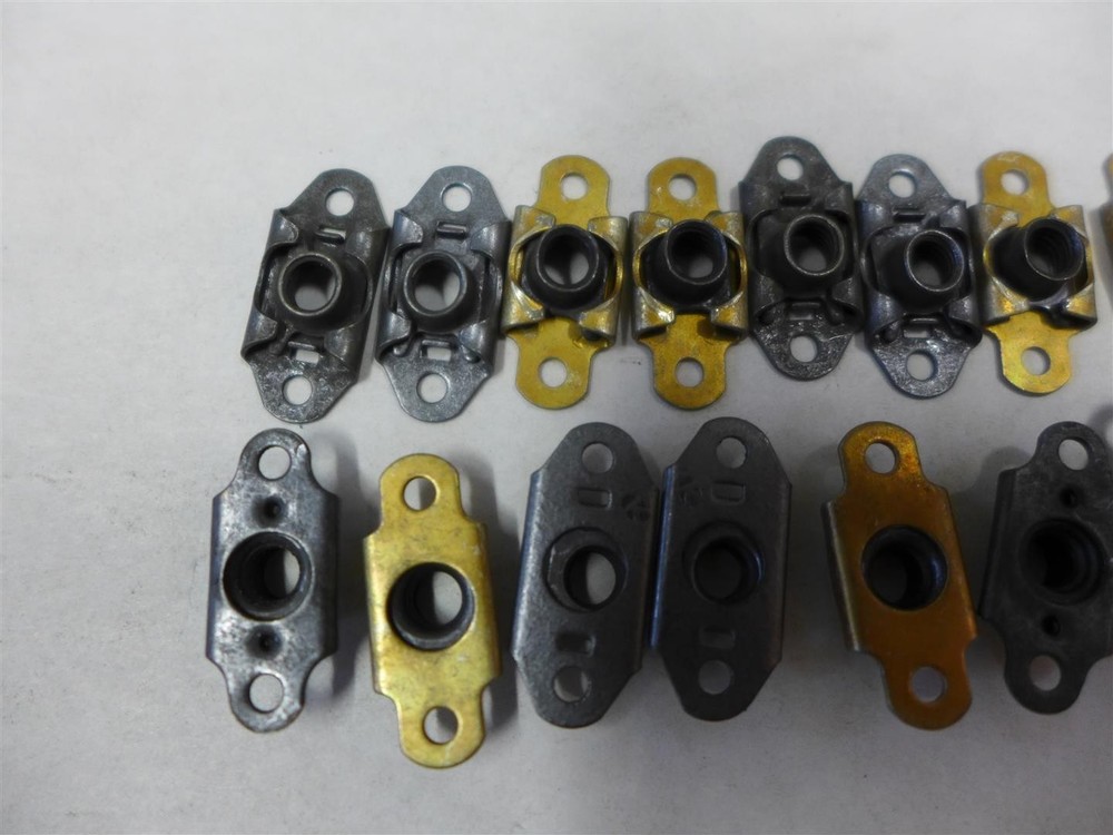 x20 SELF LOCKING FLOATING NUTPLATE 10-32 (MS21059L3) NEW