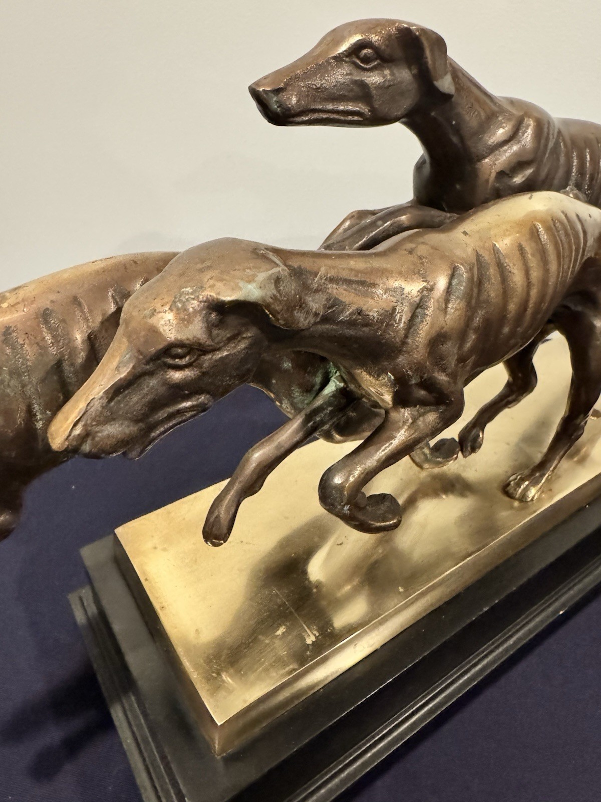 Beautiful and Rare 3 Greyhounds Racing Bronze Sculpture/Statue