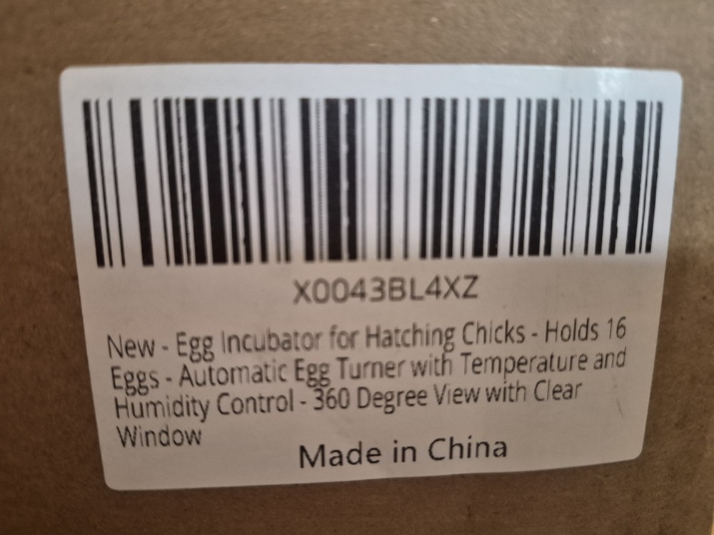 16-Eggs Digital Incubator , New Open Box.