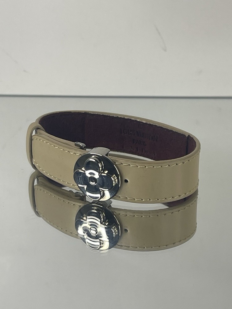 Louis Vuitton Good Luck Beige Leather Bracelet