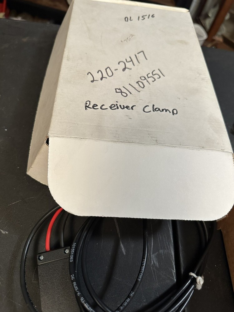 Subsite Receiver Clamp 222-2417
