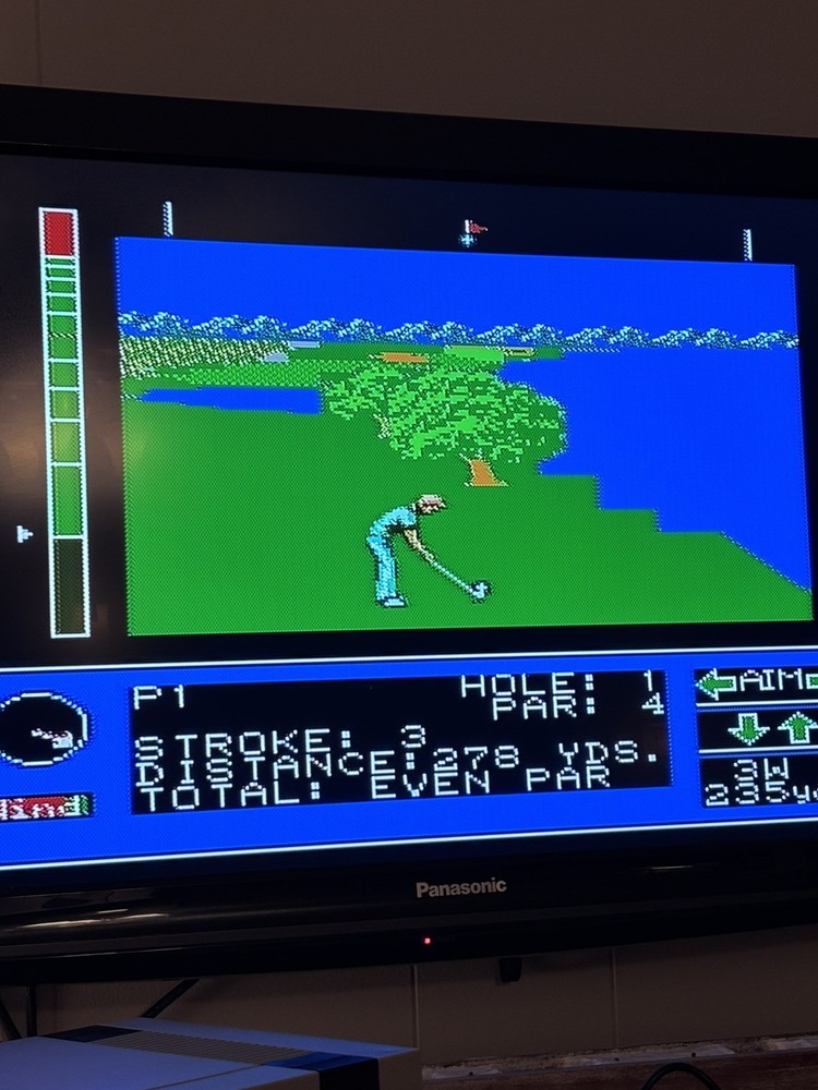 Nintendo NES-001 Console Bundle W/ 10 Games, 2 Controllers & Zapper