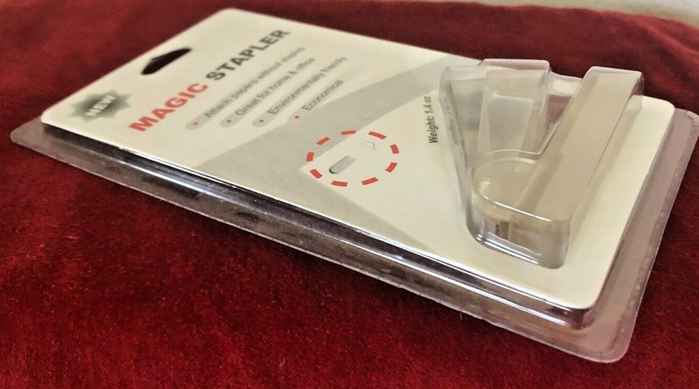 MAGIC STAPLER - CHILD SAFE - ATTACH PAPERS WITHOUT STAPLES - NEW IN PACKAGE