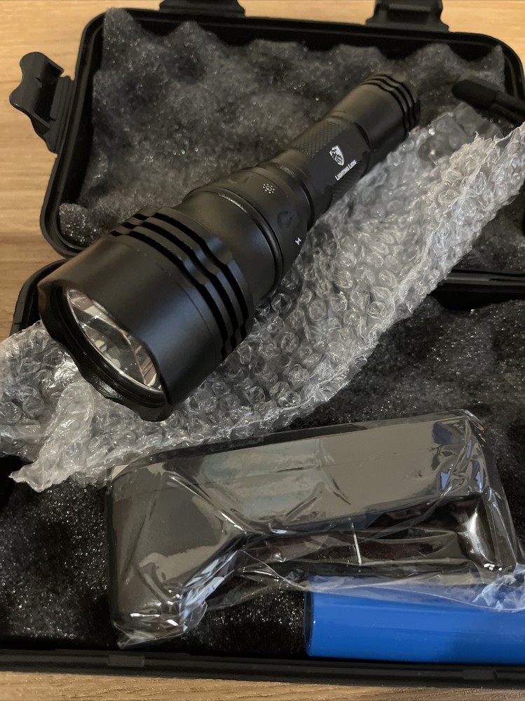 Dive Flashlight 1000 Lumens LED Flashlight Scuba Flashlight NEW