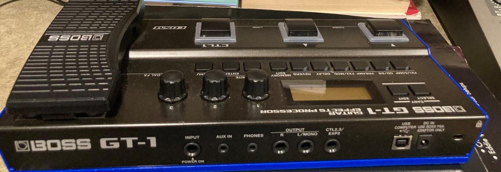 Boss GT-1 Guitar Multi-Effects Processor