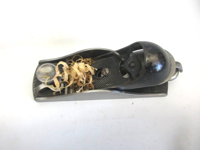 Stanley Adjustable Throat Block Plane. Possibly it is a  # 9-1/2