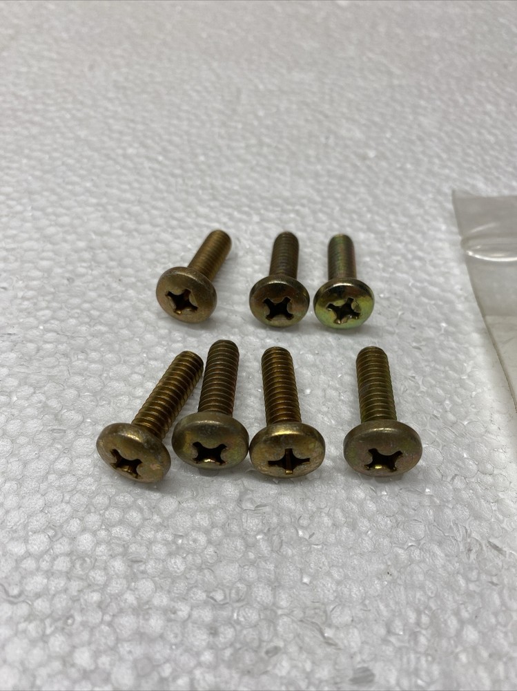 SEVEN Evinrude Johnson Screws 319125 BB-437