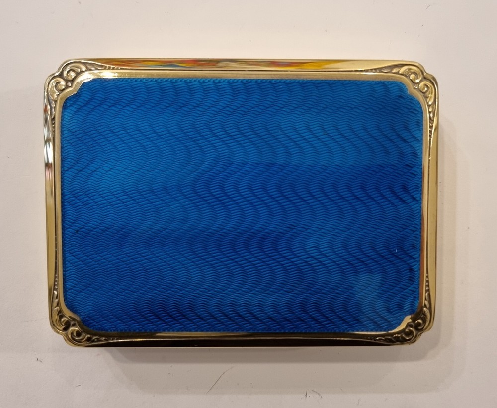 BEAUTIFUL SILVER ENAMEL BOX size 319