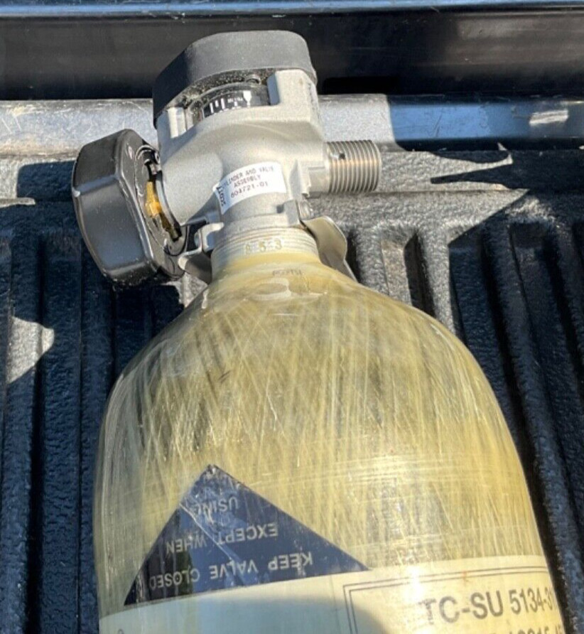 Scott SCBA 4500 psi 30 minute. Cylinder/bottle air Tank, Mfr. Date 2005-2006