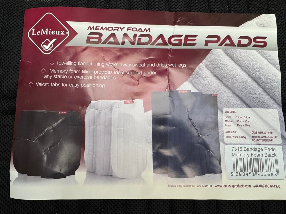 LeMieux Memory Foam Bandage Pads Under Wraps - Black - Medium