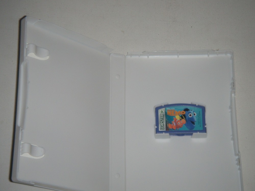 Leapster Learning Game Disney PIXAR Finding Nemo