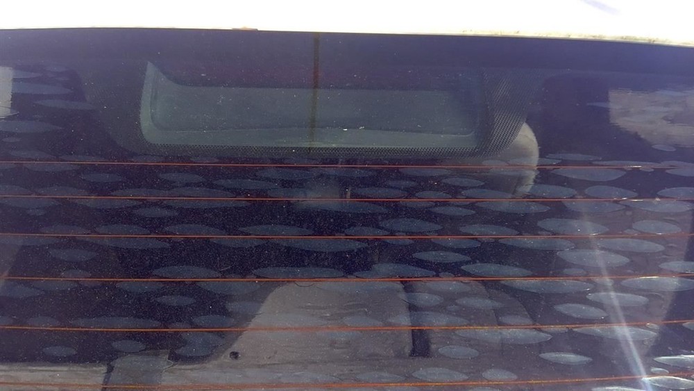 200       2014 High Mounted Stop Light 104799431