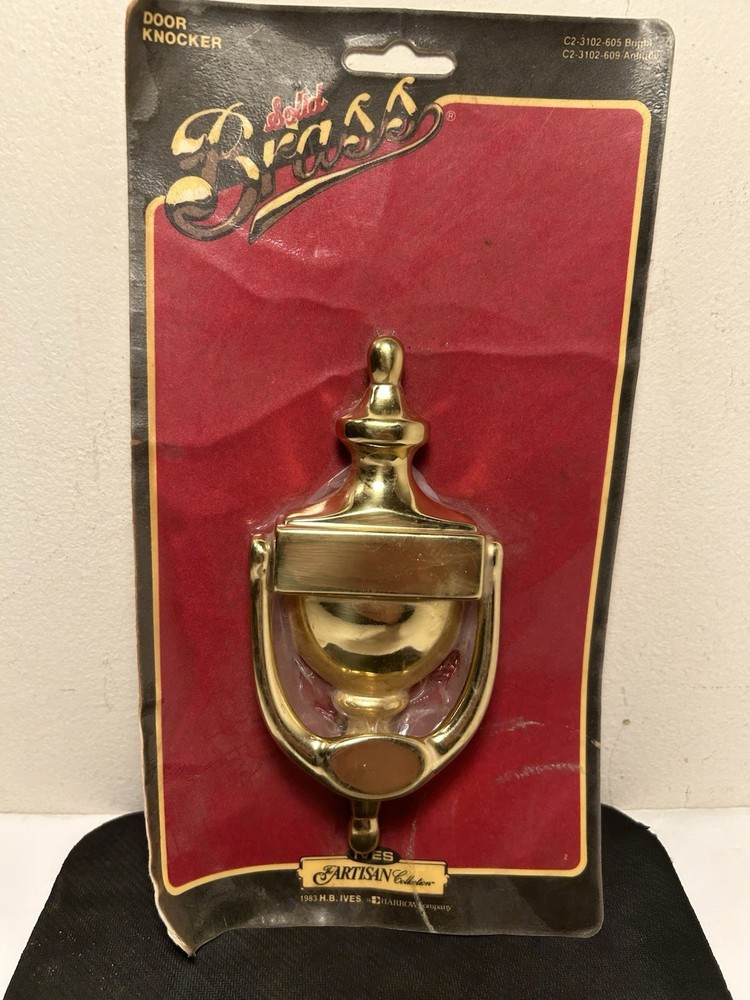 IVES Artisan Collection Solid Brass Door Knocker  New 6.25”