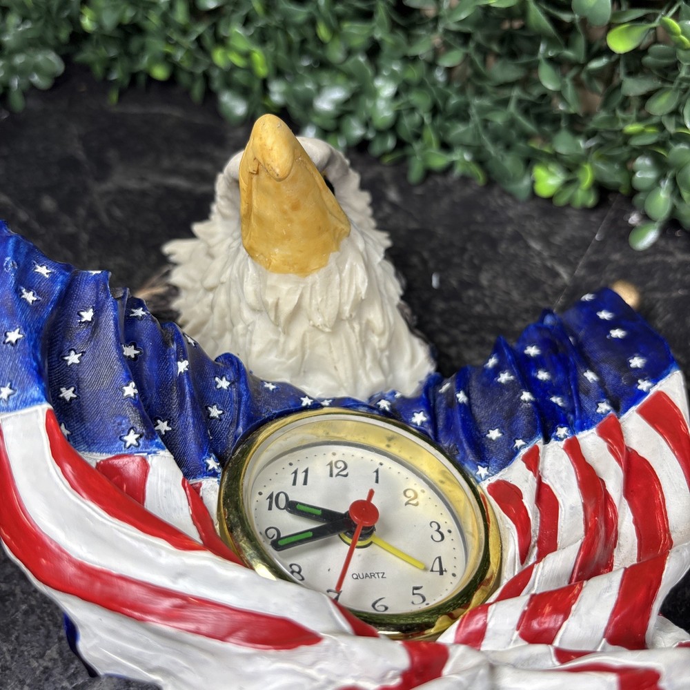 Vintage Americlock Eagle Head And American Flag Clock Not Working