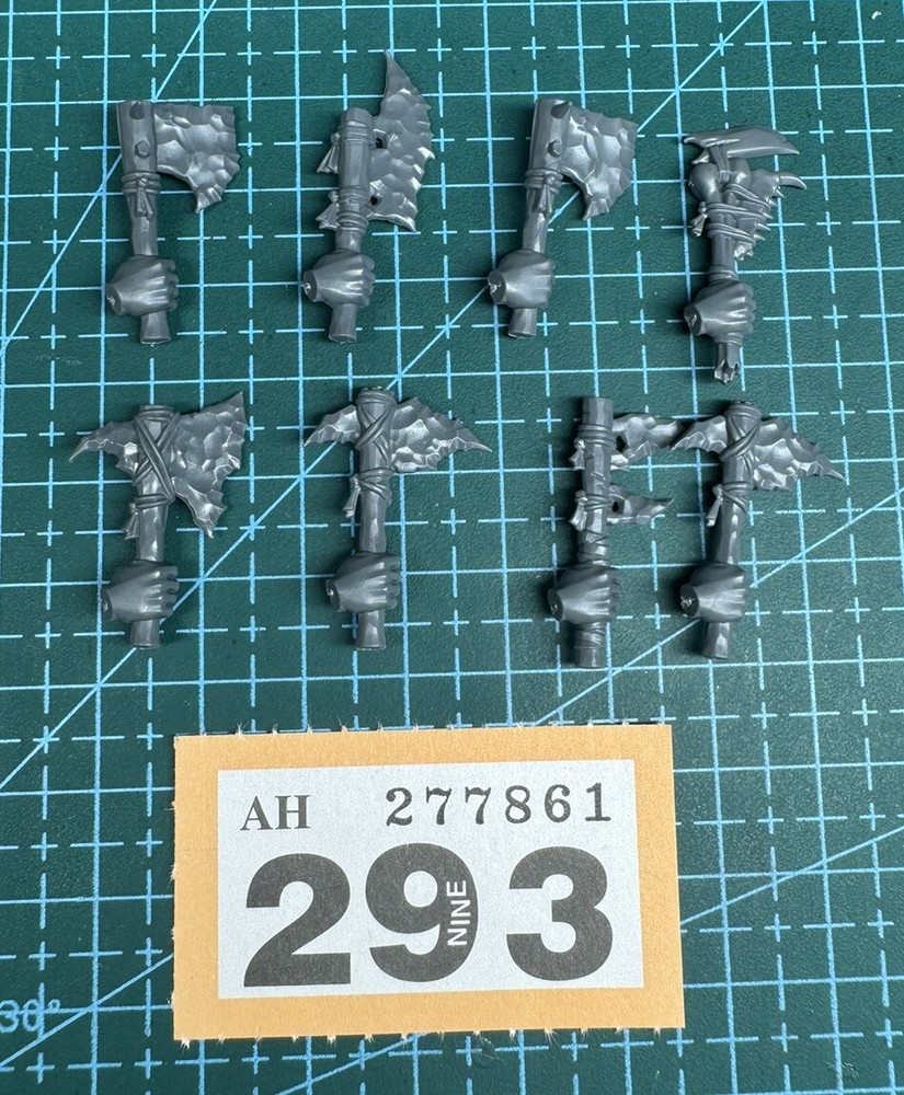 8 Savage Orc Weapon Hand Bundle Axe Bone Orruk Warhammer Old World Bits OOP Ork
