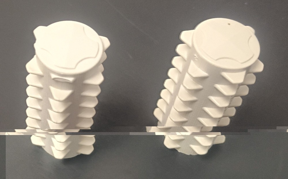 Replacement 2 Medium Rollers for GE Hot Rollers Model B2 HCD-4 Mint Condition