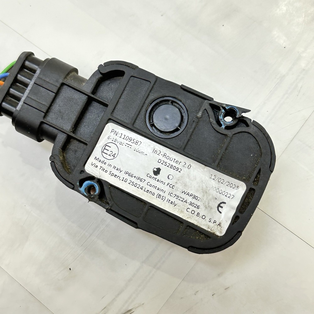 2021 - 2026 APRILIA RSV4 GPS TRACKER COMPUTER MODULE TRACCKING UNIT CHIP