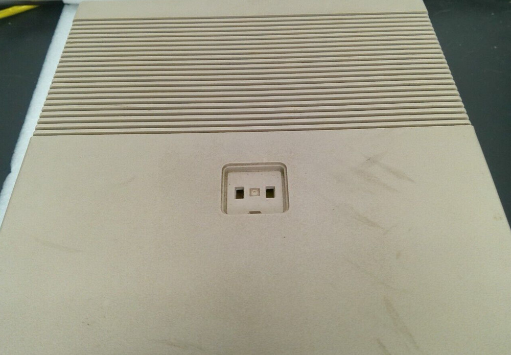 FOR PARTS ONLY - Commodore 1541 Single Floppy Disk Drive - See Description