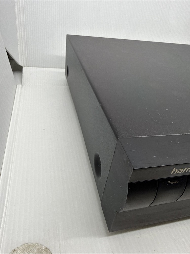 HARMAN KARDON HD7325 COMPACT DISC CD PLAYER - NO REMOTE - TESTED