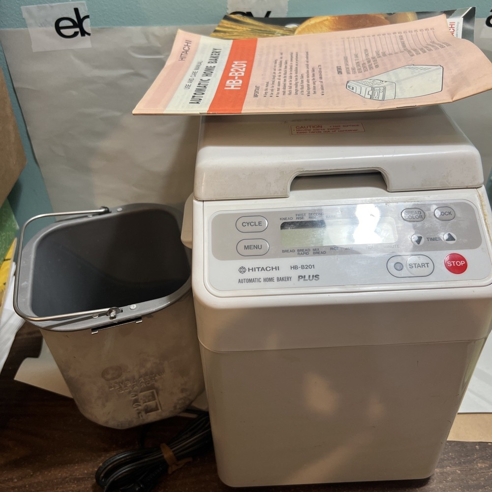 Hitachi HB-B201 Plus Automatic Home Bakery Bread Machine Maker Works Great!