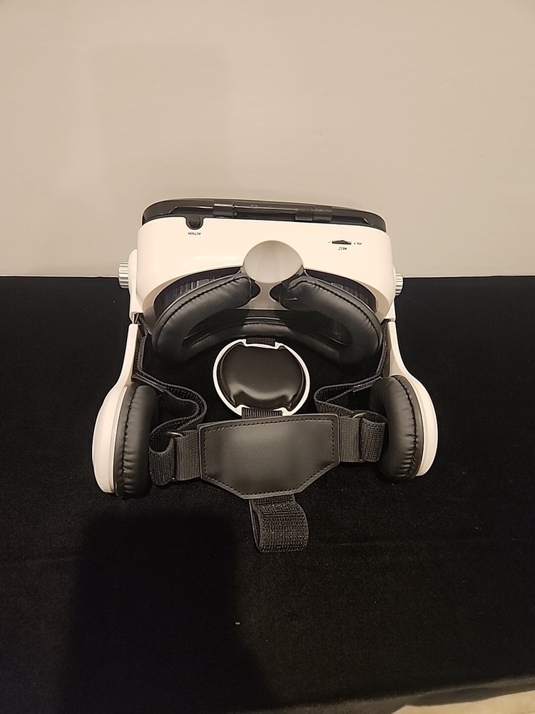 iLIVE Virtual Reality (VR) Glasses