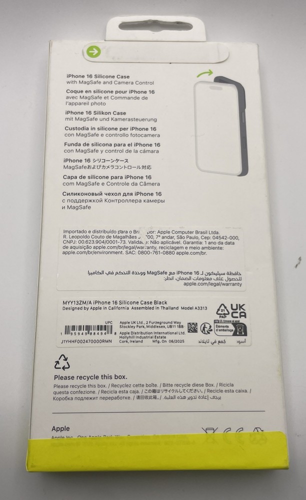 Apple iPhone 16 Silicone Case with MagSafe and Camera Control - Black